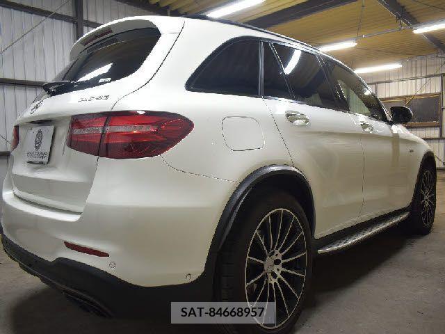 Amg C-CLASS 2018-10 336680-2