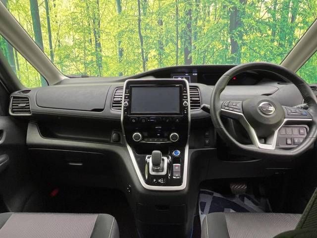Nissan SERENA 2018-11 11047-1
