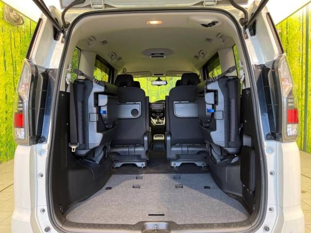 Nissan SERENA 2018-11 11047-11