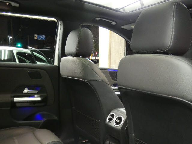 Mercedes Benz B-CLASS 2019-07 193087-27
