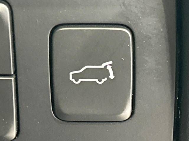 Mazda CX-8 2018-11 185007-8