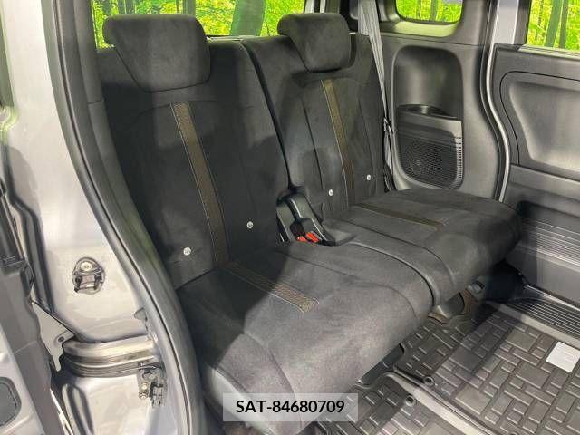 Honda N BOX CUSTOM 2019-08 381218-9