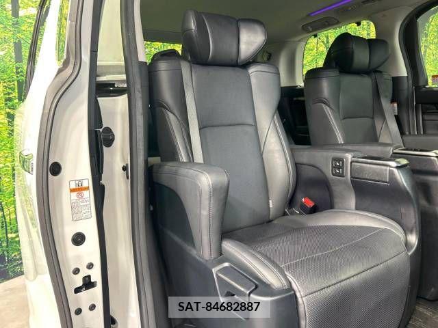 Toyota ALPHARD 2020-04 325353-9