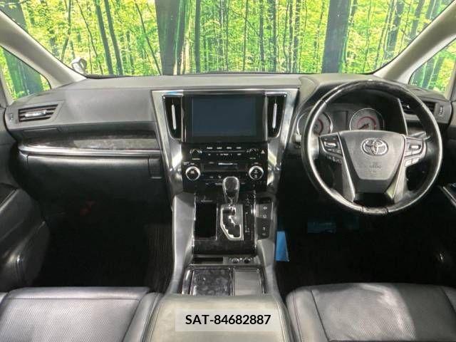 Toyota ALPHARD 2020-04 325353-1