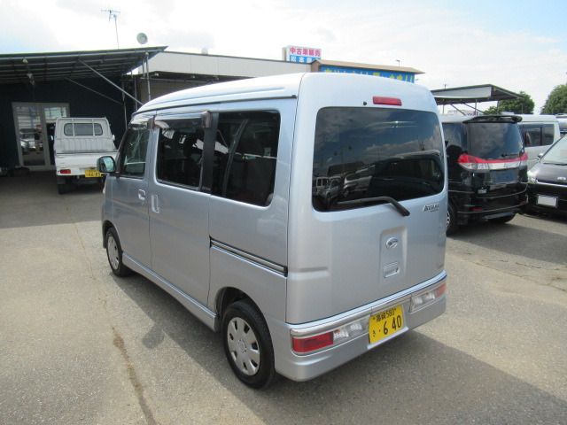 Daihatsu ATRAI WAGON 2011-10 4072-11