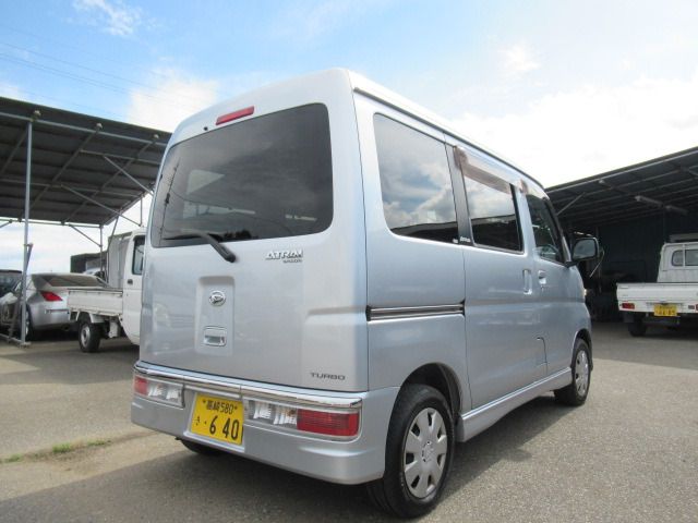 Daihatsu ATRAI WAGON 2011-10 4072-9