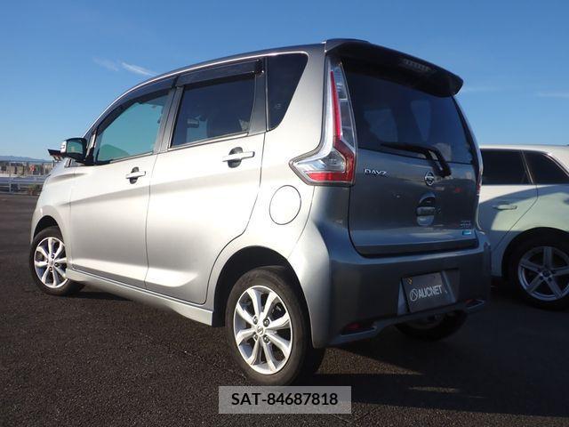 Nissan DAYZ 2016-02 390318-2