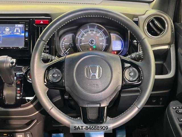 Honda N-WGN 2018-08 393066-11