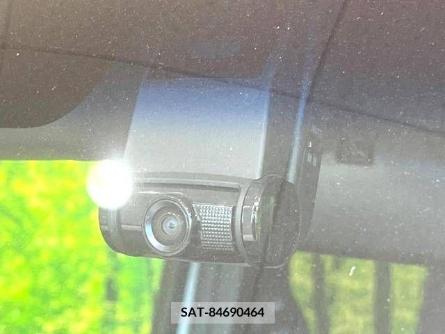 Honda N BOX CUSTOM 2019-10 364768-6