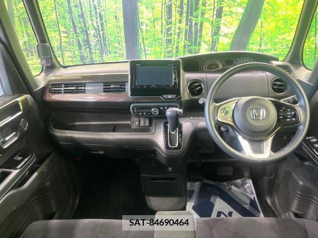 Honda N BOX CUSTOM 2019-10 364768-1