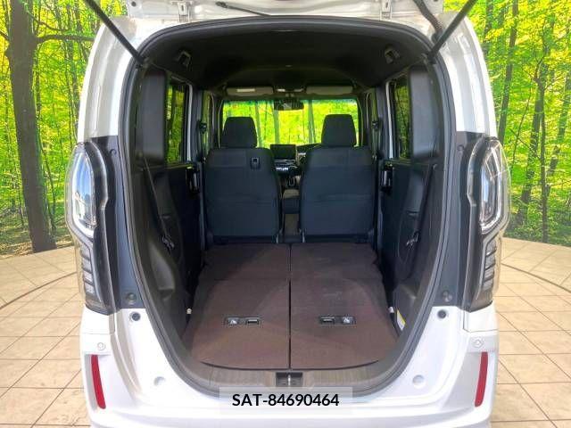 Honda N BOX CUSTOM 2019-10 364768-9