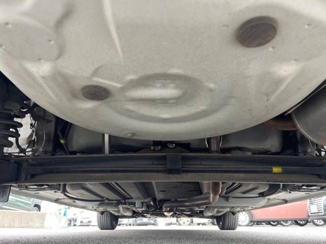 Toyota SIENTA 2016-04 20849-19
