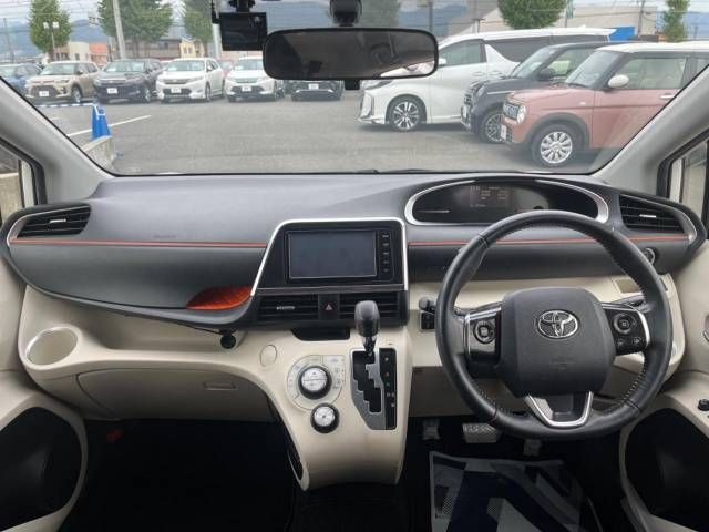 Toyota SIENTA 2016-04 20849-1