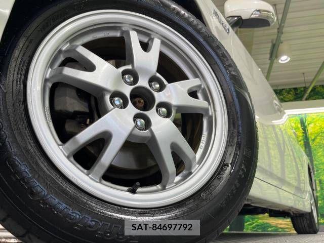 Toyota PRIUS 2011-08 343615-13