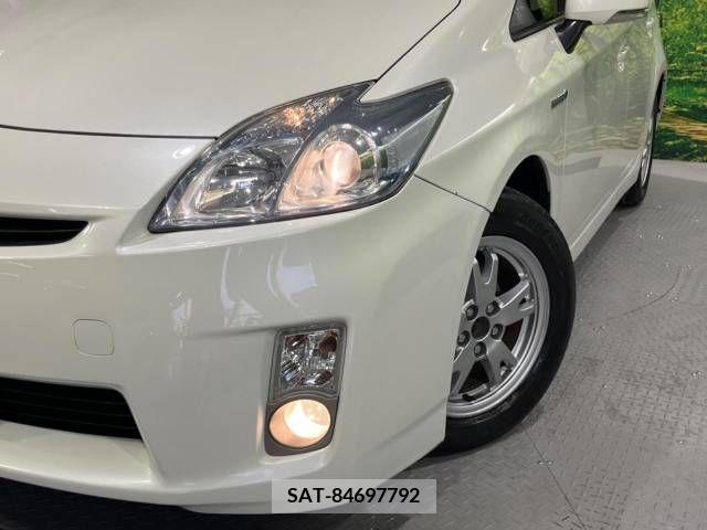 Toyota PRIUS 2011-08 343615-12