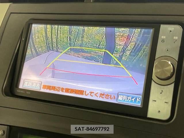 Toyota PRIUS 2011-08 343615-3