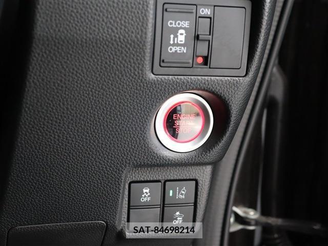 Honda N BOX CUSTOM 2019-02 218491-8