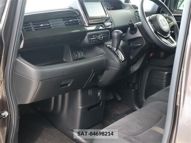 Honda N BOX CUSTOM 2019-02 218491-14
