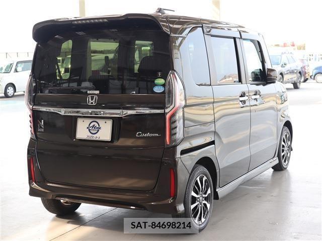 Honda N BOX CUSTOM 2019-02 218491-5