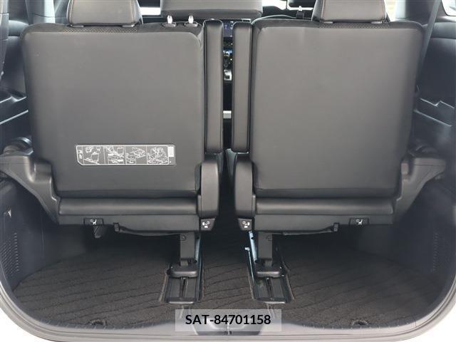 Toyota VELLFIRE 2022-05 287873-17