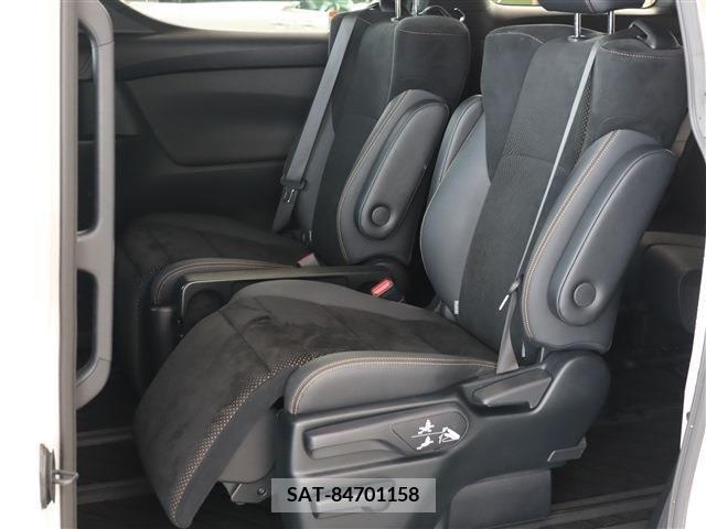 Toyota VELLFIRE 2022-05 287873-15