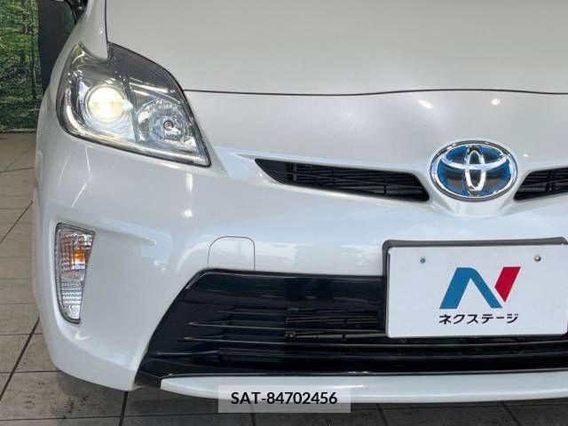 Toyota PRIUS 2013-09 213871-12