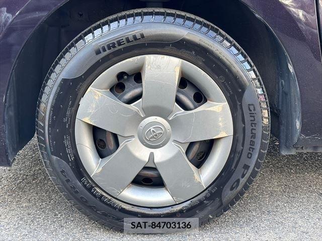 Toyota SIENTA 2011-10 213342-16