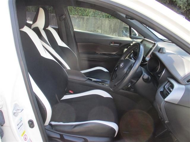 Toyota C-HR 2017-06 18519-16