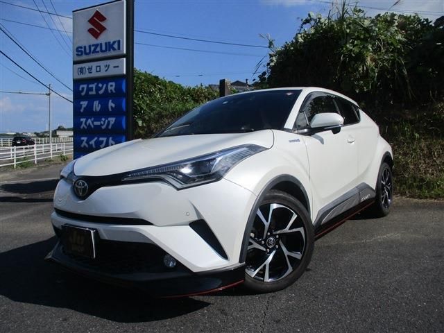 Toyota C-HR 2017-06 18519-0