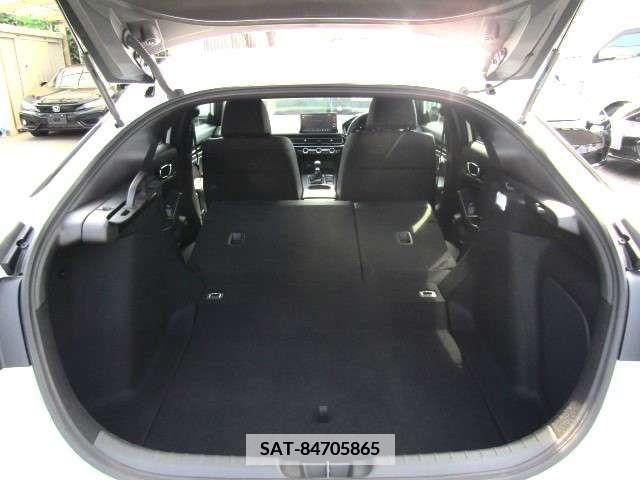 Honda CIVIC 2023-09 348368-9