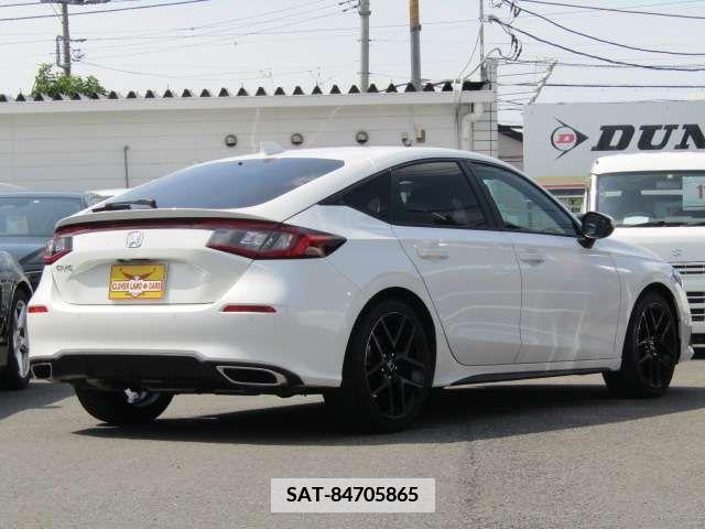 Honda CIVIC 2023-09 348368-5