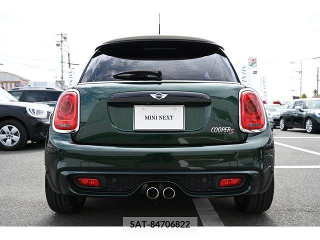 Bmw MINI 2018-05 319805-5