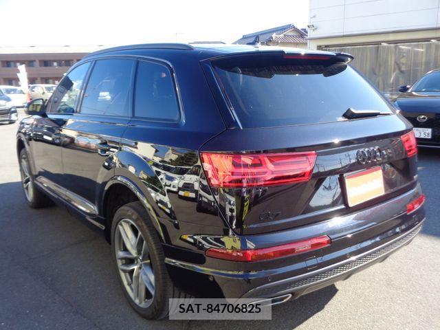 Audi Q7 2018-03 356616-2