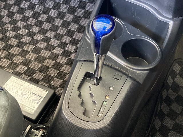 Toyota AQUA 2016-12 28203-7