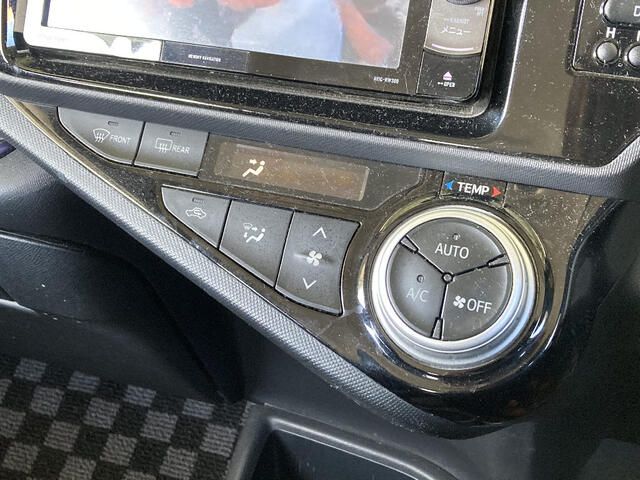 Toyota AQUA 2016-12 28203-6