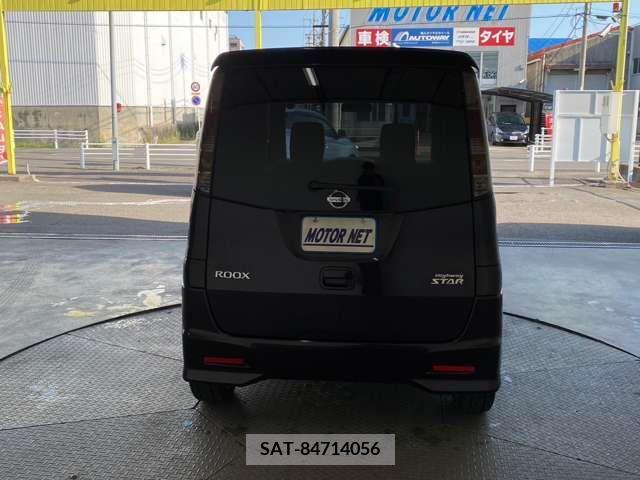 Nissan ROOX 2012-08 297962-11