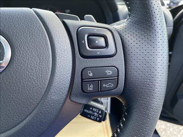 Lexus IS 2020-12 5928-10