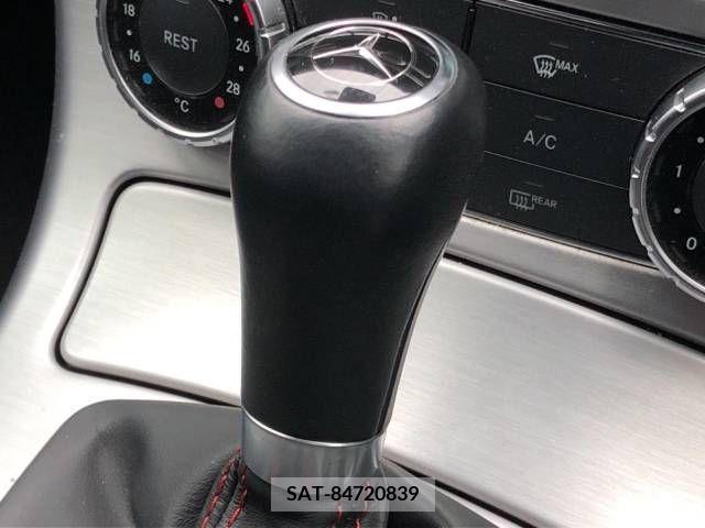 Mercedes Benz SLK 2014-04 329229-9