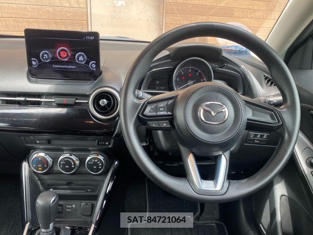 Mazda MAZDA2 2022-04 276402-1