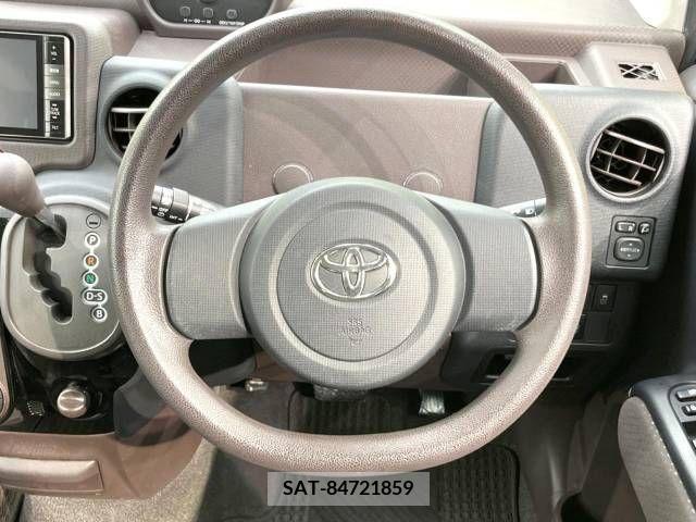 Toyota SPADE 2012-10 251253-11