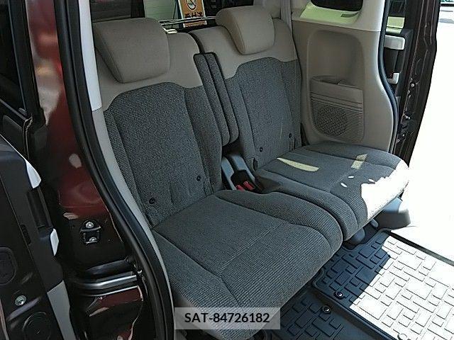 Honda N BOX 2020-10 230869-11
