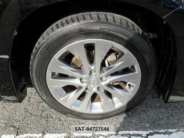 Toyota ALPHARD 2011-10 206174-19