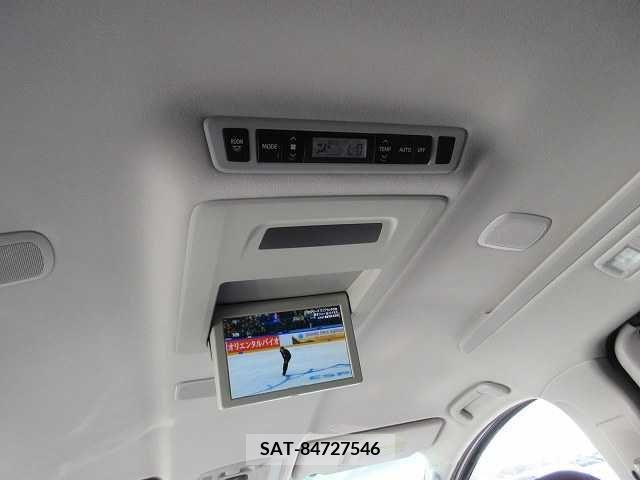 Toyota ALPHARD 2011-10 206174-13