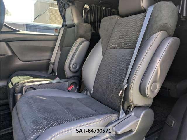 Toyota VELLFIRE 2020-11 333021-14