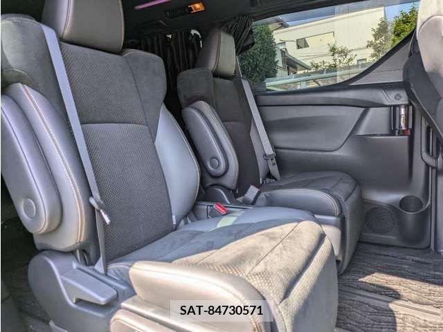 Toyota VELLFIRE 2020-11 333021-13