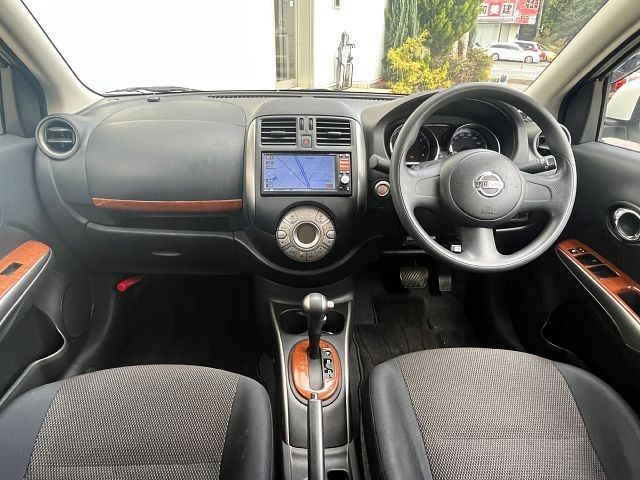 Nissan LATIO 2013-01 21491-1