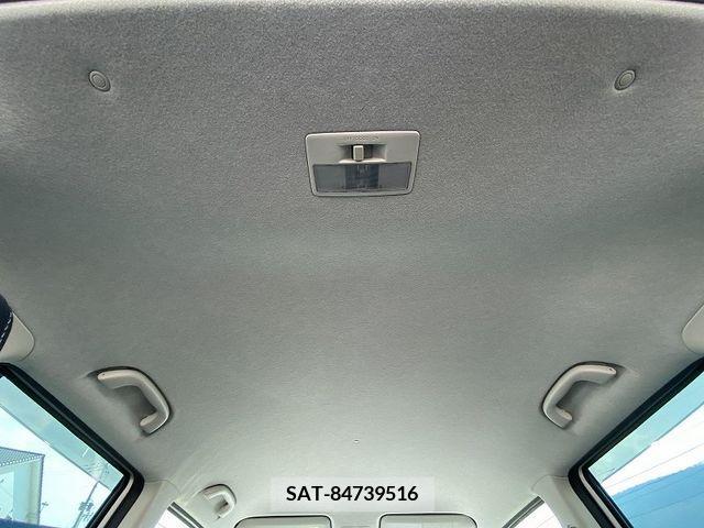 Mazda VERISA 2012-02 210703-16