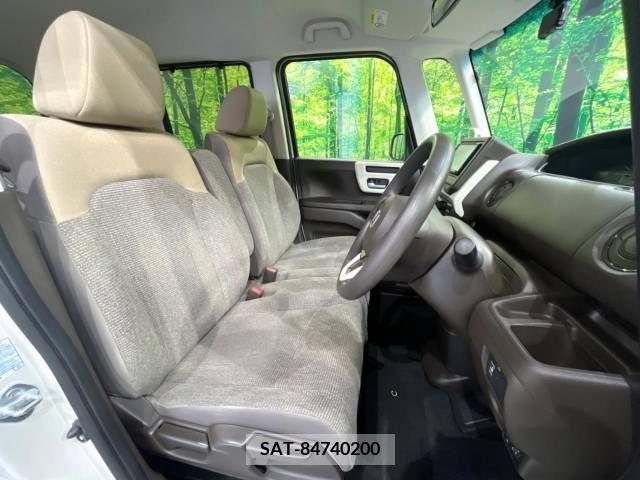 Honda N BOX 2022-10 364697-8