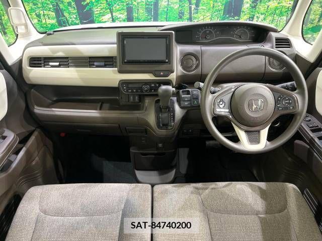Honda N BOX 2022-10 364697-1