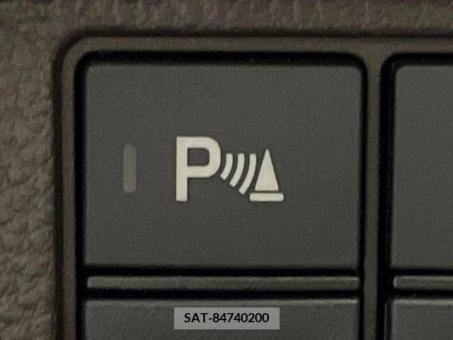 Honda N BOX 2022-10 364697-7